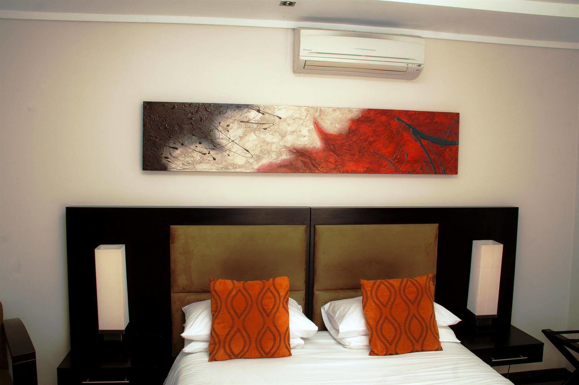 Urban Chic Boutique Hotel & Cafe Cidade Do Cabo Exterior foto
