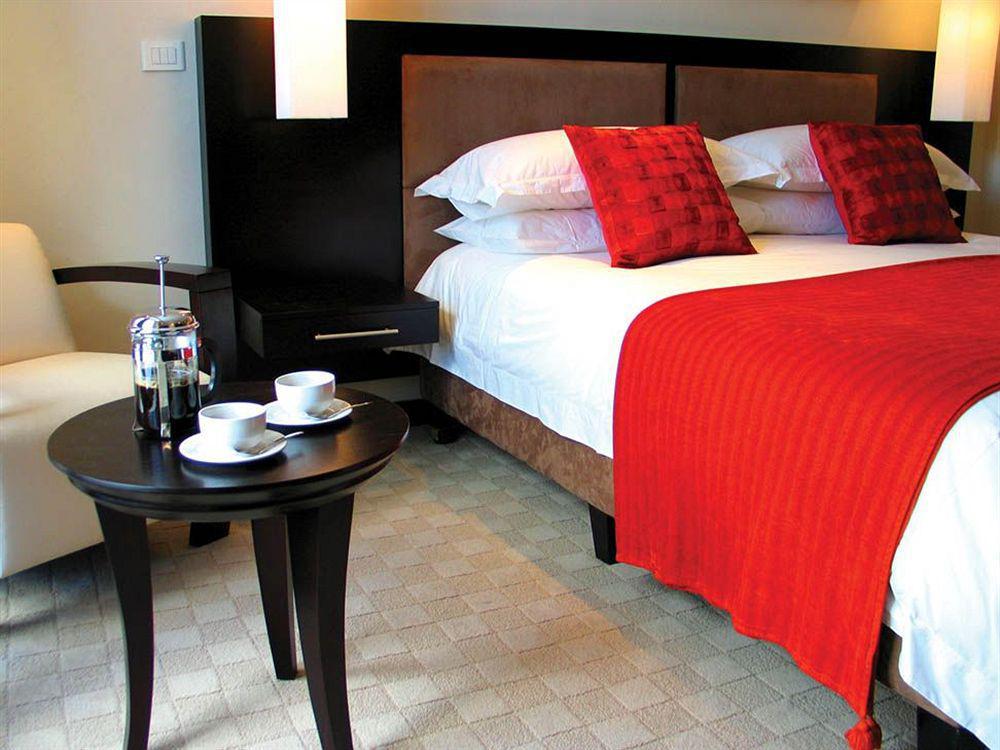 Urban Chic Boutique Hotel & Cafe Cidade Do Cabo Quarto foto